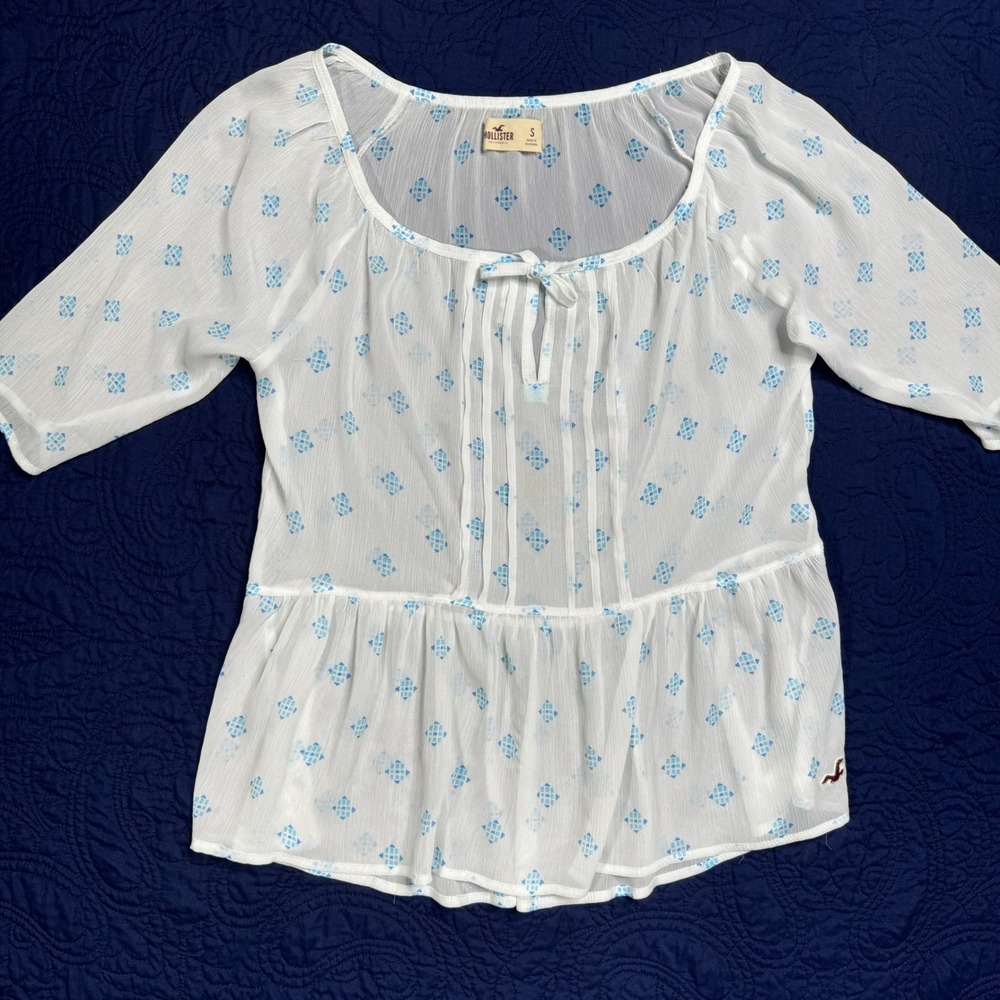 Hollister White Peasant Top Blue Geometric Print Sheer Tunic Blouse Size‎ S Flaw